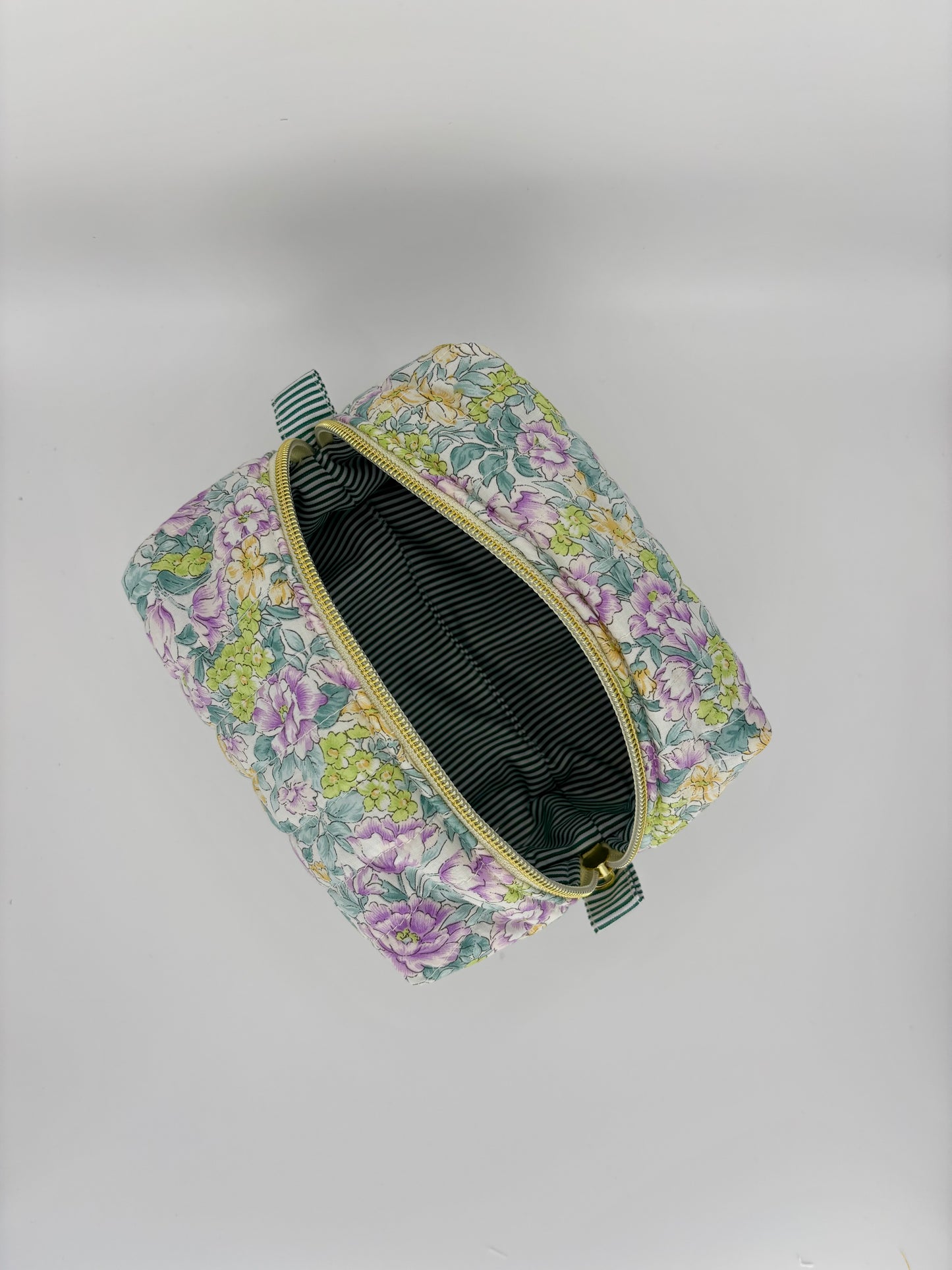 Bloom Where You’re Planted – Quilted Makeup Bag