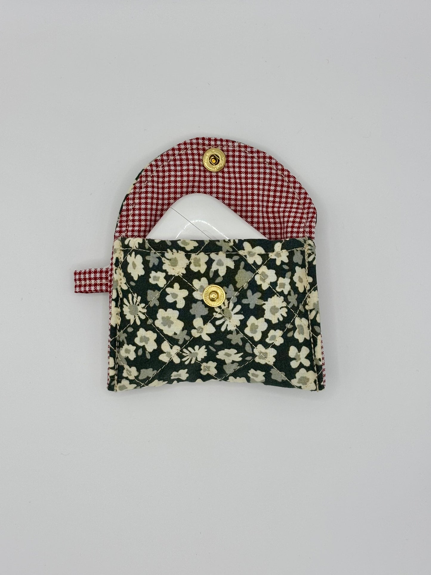 Daisy by Night - AirPod Case